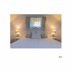 Idéale en liseuse ou en lampe de lecture, la gamme de luminaires SOMNILA offre un concept d’éclairage novateur et convivial.  ...