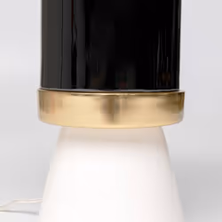 Lampe Josy blanche et noire Kare Design