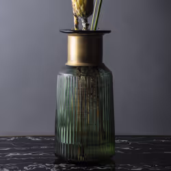 Vase Barfly vert 30cm Kare Design
