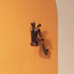 KARE Design Climber Rope statue et figurine décorative Marron Polyrésine