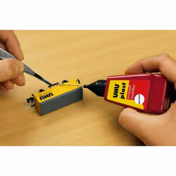 UHU Plast Special Liquide 34 ml