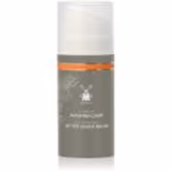 Le rasage peut irriter votre peau qui est sensible et très fragile. L’après-rasage Mühle Aftershave Balm apaise votre visage, ...