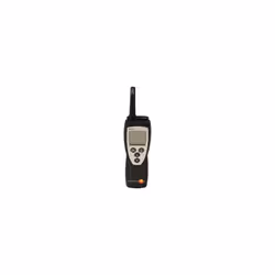 Appareil compact testo 625 pour mesurer l´humidité d'air et la température, p.ex. dans les bâtiments, bureaux ou dépôts. Pour ...
