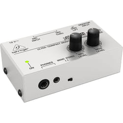 Behringer MA400 amplificateur pour casque