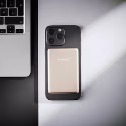 Intenso Batterie externe magnétique MW5000 5000 mAh – Compatible MagSafe, Charge sans fil 15W, USB-C PD 20W, Fine & Compacte – Testée en Allemagne – Champagne - Vue supplémentaire 3