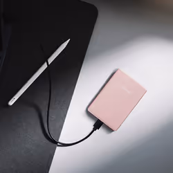 Intenso Batterie Externe Magnétique MW5000 5000 mAh – Compatible MagSafe, Charge Sans Fil 15W, USB-C PD 20W, Fine & Compacte – Testée en Allemagne – Rosé - Vue supplémentaire 2