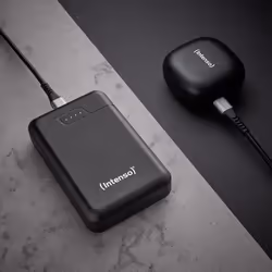 Intenso B10000 – Batterie externe 10 000 mAh, batterie portable, USB-C & 2× USB-A, indicateur LED, testée en Allemagne, noire - Vue supplémentaire 8