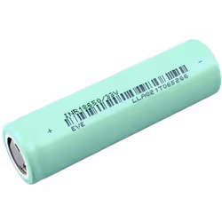 Informations techniques Capacité (mAh, Ah) : 3200 mAh Circuit de protection intégré : non Courant de charge max. : 3100 mA Co ...