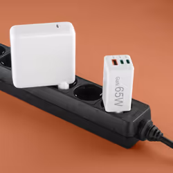 Hama 00201996 chargeur d'appareils mobiles Smartphone Blanc Secteur Charge rapide Intérieure, Extérieure - Vue supplémentaire 9