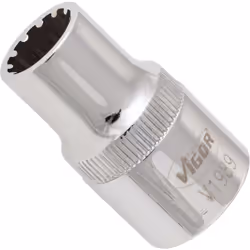 Entraînement : Carré creux 1/2 pouce (12,5 mm) Sortie : Profil de multifonction Taille: 11 mm Dimensions: 38.1 mm Utilisation ...