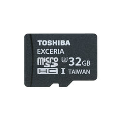 Toshiba 32GB microSDHC 32 Go MicroSD UHS-I Classe 10