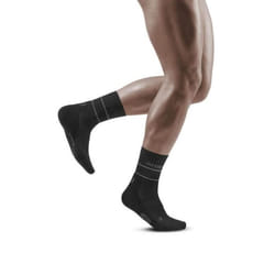 Chaussettes de compression mi-mollets CEP Compression Reflective - black - Taille 4