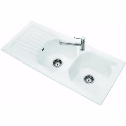 Description générale Évier à encastrer en céramique Nestor Plus de Villeroy & Boch, de couleur blanche, avec deux cuves et un ...