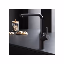 GOUVERNEMENT ROTATIF : Le goulot rotatif vous donne plus de liberté dans l'utilisation du robinet de lavabo. Si nécessaire, v ...