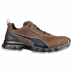 En cuir nubuck, les chaussures de travail Condor Low (64.054.2) de Puma Safety offrent un max' de confort aux pieds de leur p ...
