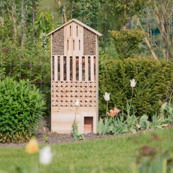Hôtel à insectes en bois xxl abri abeilles papillon jardin balcon hérisson HxlxP: 118 x 57 x 24 cm, nature - Relaxdays