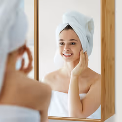Armoire de salle de bain avec miroir en bambou étagère meuble rangement, nature - Relaxdays - Vue supplémentaire 6