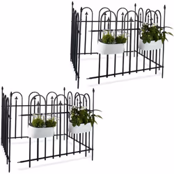 Délimitez votre terrain dans votre jardin ou votre terrasse avec cette clôture en métal. Le lot comporte 8 panneaux à assembl ...