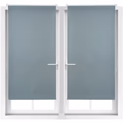 Ce store occultant de couleur grise est très pratique et élégant. Le revêtement thermo rafraîchit votre pièce en été et protè ...