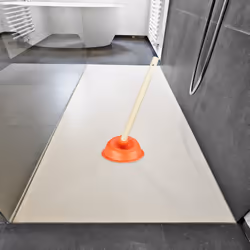 Relaxdays - Déboucheur à ventouse, cloche aspirante caoutchouc, tige bois amovible, toilette, douche, 30 cm, rouge/nature