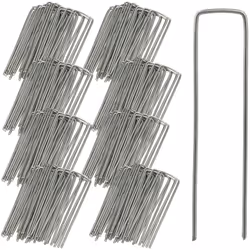 Si vous souhaitez fixer une bâche ou une toile anti mauvaises herbes dans le sol, ce lot de 200 piquets de fixation peuvent v ...