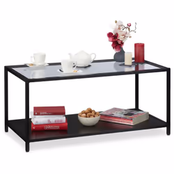Très stylée, stable et pratique telles sont les principales caractéristiques de cette table de sofa noire. La table dispose d ...