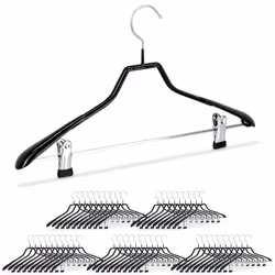 Ces cintres sont parfaitement adaptés pour suspendre des vestes et jupes de tailleur. Le revêtement évite que vos vêtements n ...