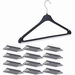 Pour des vêtements sans plis et une bonne vue d’ensemble de votre placard, cet ensemble de cintres est parfait. Les cintres e ...