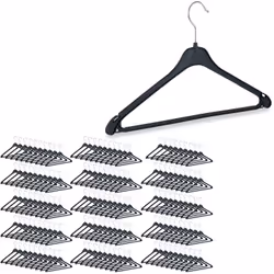 Pour des vêtements sans plis et une bonne vue d’ensemble de votre placard, cet ensemble de cintres est parfait. Les cintres e ...