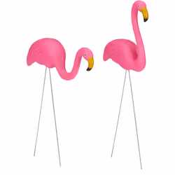 Assurez pour une atmosphère tropicale dans votre jardin avec ces flamants décoratifs. Que ce soit sur un parterre, à côté d’u ...