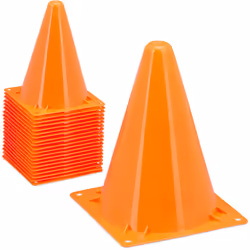 Cescônes de signalisation orange sont parfaits pour être utilisés en guised’accessoires d’entraînement pour l’extérieur. Ils  ...