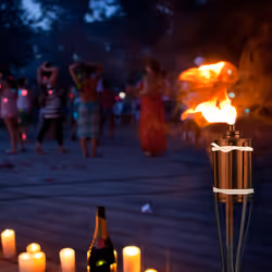 Relaxdays Torche de jardin, lot de 10, lampe huile, en bambou, avec mèches supplémentaires, HD : 90 x 6 m, marron foncé