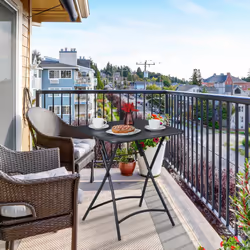 Relaxdays Table de balcon pliable, de jardin, carrée, HxlxP 74 x 59 x 59 cm,résistant aux intempéries, acier, anthracite