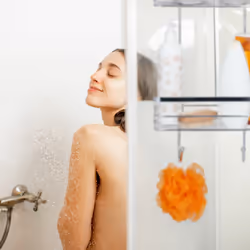 Relaxdays - tagère de douche à suspendre, 2 paniers, 4 crochets, rangement shampoing sans perçage, en fer chromé, argenté