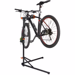 Avis aux cyclistes. Besoin d'entretenir et de réparer votre vélo dans votre garage à tout moment sans vous abîmer le dos ? Ce ...