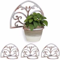 Grâce à ce porte-pot en fonte au style ancien en lot de 4, vous pouvez mettre en valeur vos plantes dans votre maison. Les fo ...