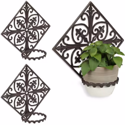 Grâce à ce porte-pot en fonte au style ornemental façon antiquité en lot de 3, vous pouvez mettre en valeur vos plantes chez ...
