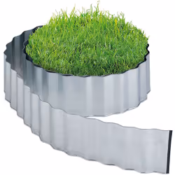 Cette bordure de jardin permet de séparer et de délimiter clairement les parterres de fleurs, les espaces verts et les chemin ...