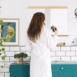 Relaxdays - Miroir mural avec surface de rangement, bambou et verre, HL 68,5x90 cm, salle bain, chambre, dressing, nature