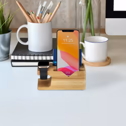 Relaxdays - Station de charge, pour smartphone & montre connectée, bambou, HxLxP: 6 x 14 x 6,5 cm, support, nature