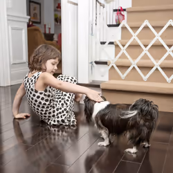 Barrière de sécurité pour chiens, jusqu'à 96 cm, 48,5-60 cm de haut, bambou, escaliers & porte, blanc - Relaxdays