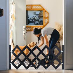 Relaxdays Barrière de sécurité pour chiens, jusqu’à 108,5 cm, 47,5-60 cm de haut, bambou, escaliers & porte, noir
