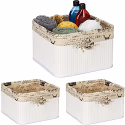 Rangez et organisez votre intérieur avec style et méthode grâce à cette boîte de rangement en bambou. Déposez vos petits obje ...