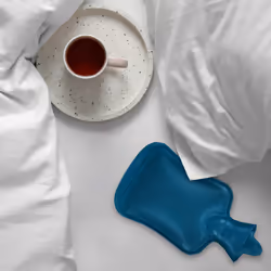 Relaxdays Bouillotte, 1 litre, sans housse, enfants & adultes, caoutchouc, chaufferette avec bouchon à visser, bleu