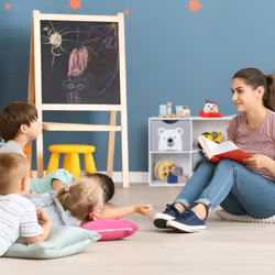Meuble de rangement oursons, 2 tiroirs, 2 compartiments ouverts, h x l x p : 48 x 60 x 24,5 cm, blanc - gris - Relaxdays