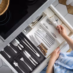 Organiseur en bambou, 7 compartiments, range-couverts pour tiroir, HxLxP: 4 x 44 x 30,5 cm, rangement, noir - Relaxdays