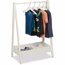Vous cherchez un portemanteau qui vous permet de voir rapidement son contenu et qui, en plus, favorise l’autonomie de votre b ...