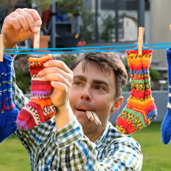 Relaxdays - Corde à linge, lot de 6, 5 m, antidérapante, fil flexible avec crochets, pour camping, bleu - rose - vert