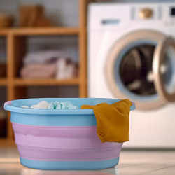 Relaxdays Panier à linge, 24 litres, en plastique, pliable, rangement peu encombrant, avec poignées, rose et bleu