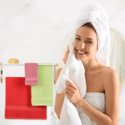 Porte-serviettes pour le mur, en bambou, 5 barres, hlp : 25x70x20 cm, salle de bain, nature et blanc - Relaxdays